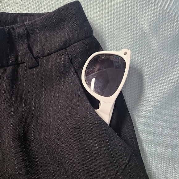 CARRIERE Black Pants Wide Leg w Pinstripe - Picture 5 of 11